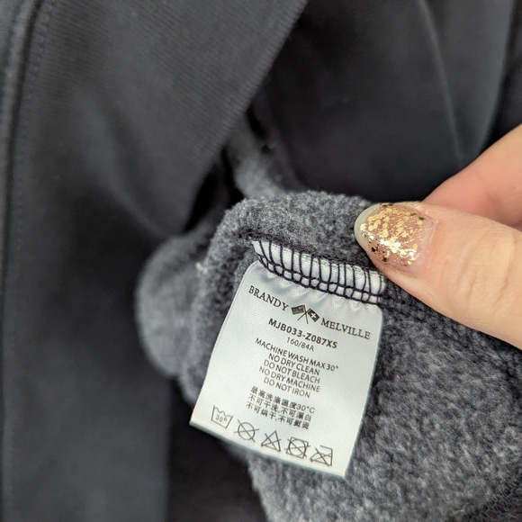 Brandy Melville John Galt Niagara Falls Canada Crewneck Sweatshirt One Size - Picture 4 of 5